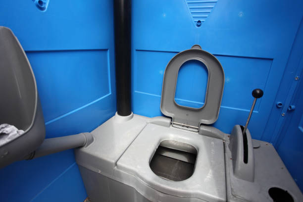 Portable Toilet Options We Offer in Fairfield University, CT